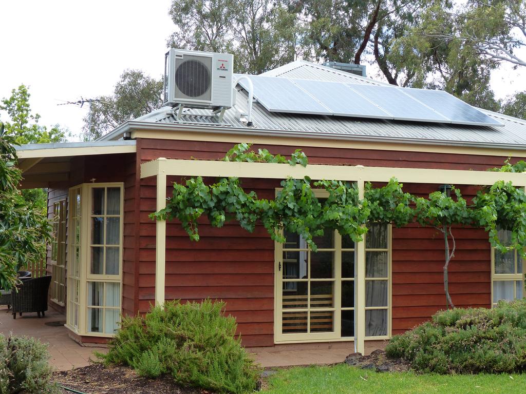Wargan VIC Tourism Cairns