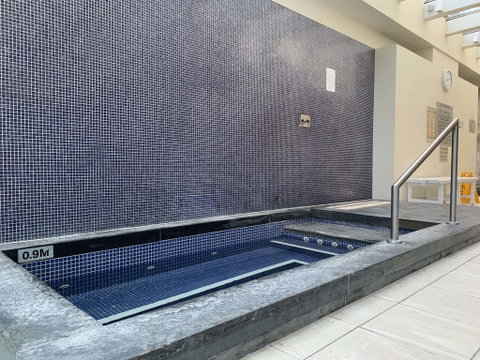 GLENELG Five Stars - Tourism Cairns 2