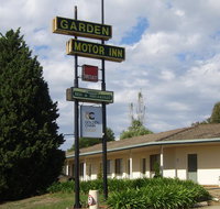 Golden Chain Garden Motor Inn Gundagai - Tourism Cairns
