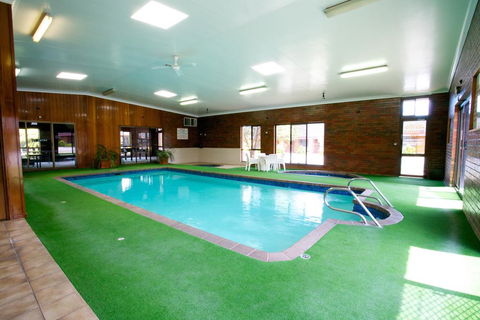 Golden Grain Motor Inn - Tourism Cairns 2