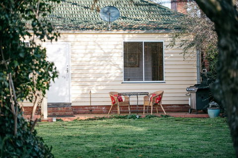 Goldies On Piper Kyneton - Tourism Cairns 2