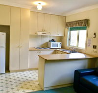 Golfview Motor Inn - Tourism Cairns