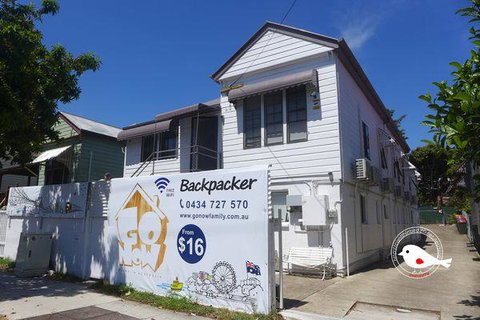 Gonow Family Backpackers Hostel - Tourism Cairns 0
