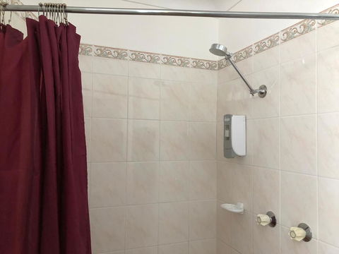 Goulburn Motor Inn - Tourism Cairns 3