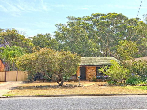 Government Rd 108 - Shoal Bay - Tourism Cairns 1