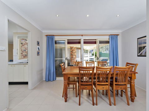 Government Road, 48, The Bay House - Tourism Cairns 2
