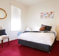 Grand Central Hotel - Tourism Cairns