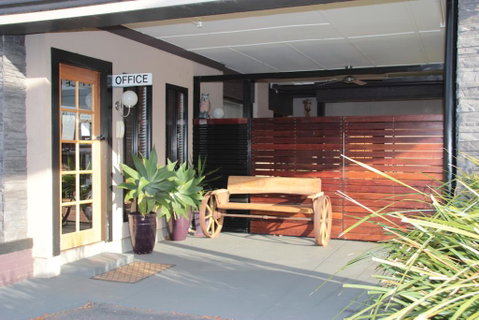 Gundagai Motel - Tourism Cairns 1