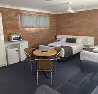 Gunsynd Motor Inn - Tourism Cairns