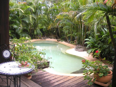 Hilltop B&B - Tourism Cairns 0