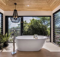 Hilltop Hideaway Luxury Style - Tourism Cairns
