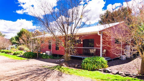 Hillview Farmstay - Tourism Cairns 3