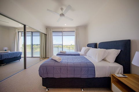 HomePlus - Lakeview Morden Townhouse - Tourism Cairns 3