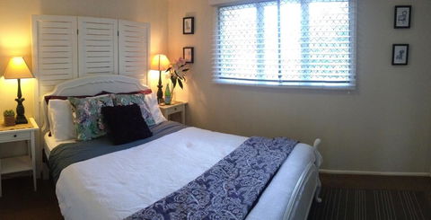Jacaranda House Bed & Breakfast - Tourism Cairns 2