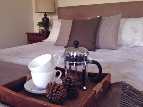 Jacaranda House Bed & Breakfast - Tourism Cairns 0