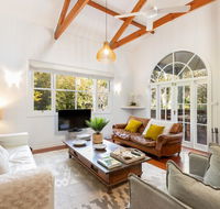Jetty House - Tourism Cairns