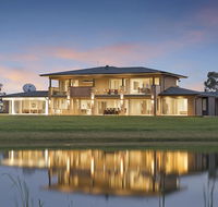 Jolong Park Club House - Tourism Cairns
