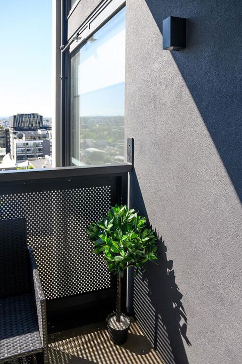 JUDD Your Stylish Richmond Abode Awaits You - Tourism Cairns 3