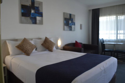 Karinga Motel, SureStay Hotel By Best Western - Tourism Cairns 1