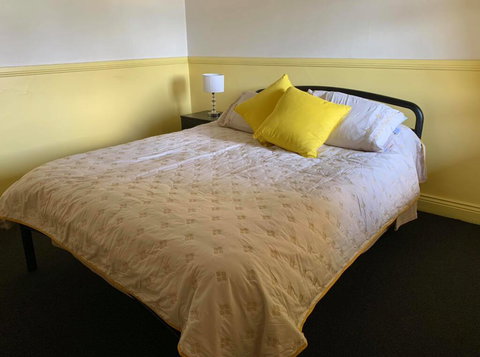 Kellys Top Pub - Tourism Cairns 2