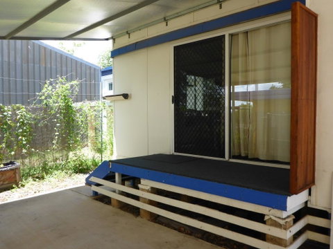 Kenny's Cabin - Tourism Cairns 1