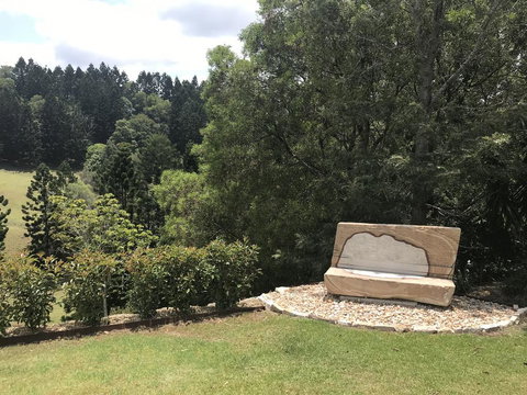 King Ludwigs Cottage - Tourism Cairns 2