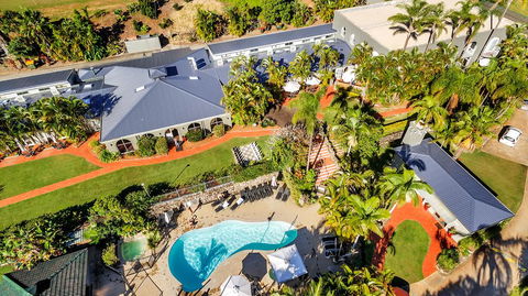 Korora Bay Village Resort - Tourism Cairns 0