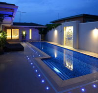 Kraimorie Large family beach house with pool superb water views pool and games room - Tourism Cairns