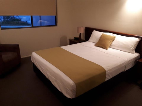 L'Amor Holiday Apartments - Tourism Cairns 1