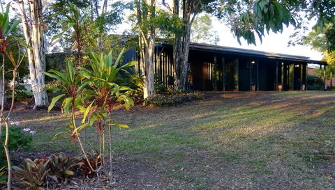 Lagoon Pocket Bed & Breakfast - Tourism Cairns 0