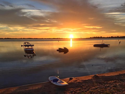 Lake Boga Caravan Park - Tourism Cairns 3