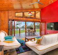 Lake Tinaroo Waterfrontage - Tourism Cairns