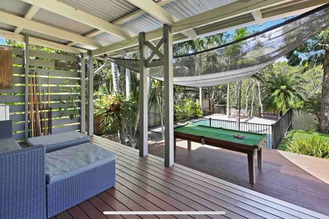 Lakeside Beach House - Hostie Properties - Tourism Cairns 3
