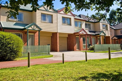 Lamplighter Motel And Apartments - Tourism Cairns 2