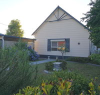 Large 6-Bedroom House with Wifi  Netflix Close to Singleton CBD Hunter Valley - Tourism Cairns