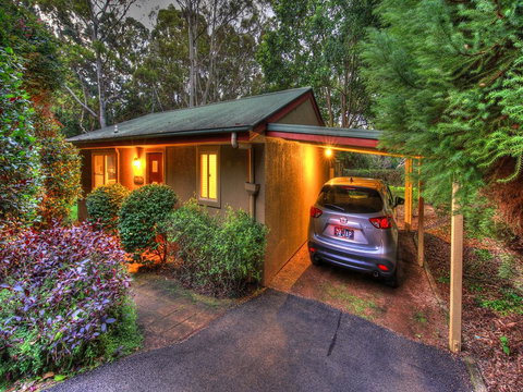 Laurels - Tourism Cairns 2