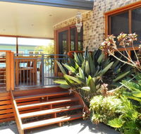 Lees By The Sea at South West Rocks - Tourism Cairns