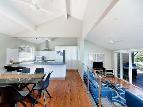 Lentara Dream @ Fingal Bay - Tourism Cairns 1