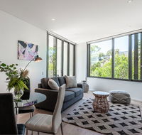 LUXURY APARTMENT / / MOMENTS TO LANE COVE VILLAGE - Tourism Cairns