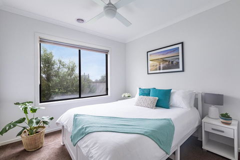 Luxury Escape In Ocean Grove - Tourism Cairns 2