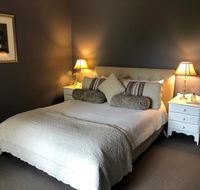 Luxury room 15mins from Wagga's CBD - Tourism Cairns