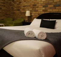 Magdala Motor Lodge  Lakeside Restaurant - Tourism Cairns