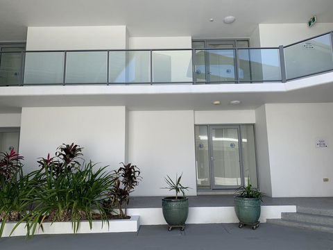 Magnetic Blue Waterfront Apartments - Tourism Cairns 2