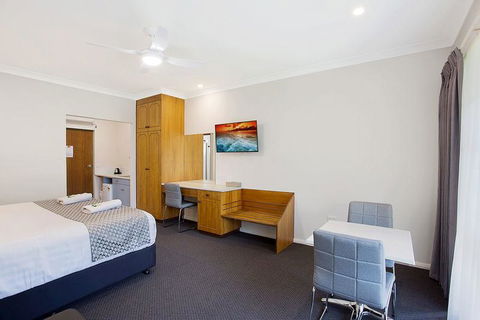 Manifold Motor Inn - Tourism Cairns 2