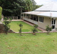 Mapleton Falls Farm House - Tourism Cairns
