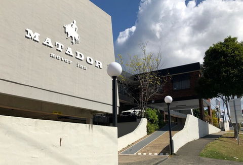 Matador Motor Inn - Tourism Cairns 0