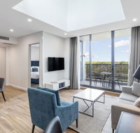 Meriton Suites Coward Street Mascot - Tourism Cairns