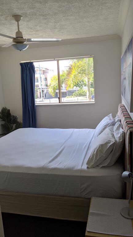 Mermaid Beach Apartment - Tourism Cairns 1