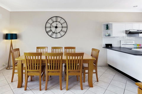 Messines Street, Sandy Shores, Townhouse 1, 3 - Tourism Cairns 3