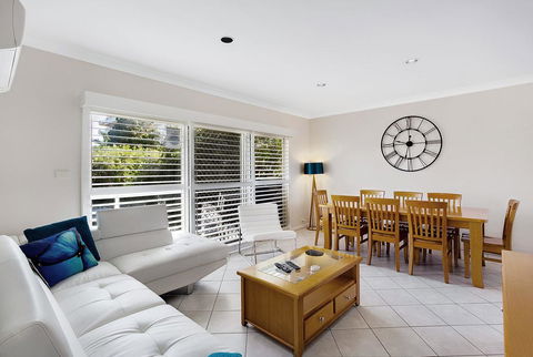 Messines Street, Sandy Shores, Townhouse 1, 3 - Tourism Cairns 0